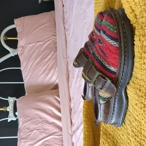 Adorable "clunky" born shoes